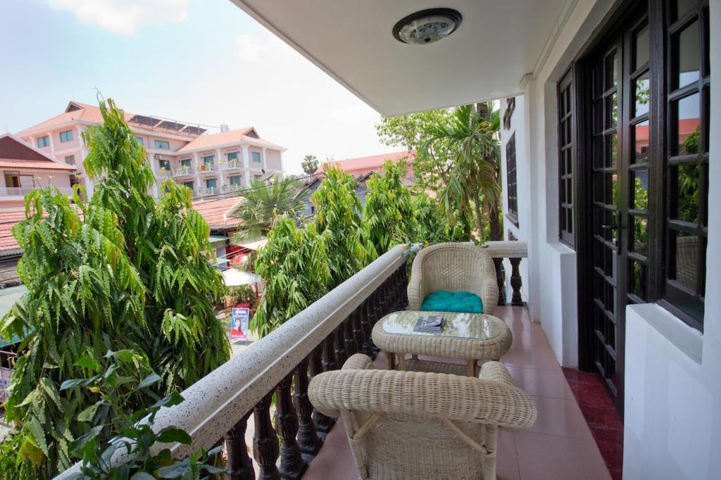 The Moon Villa Siem Reap Buitenkant foto